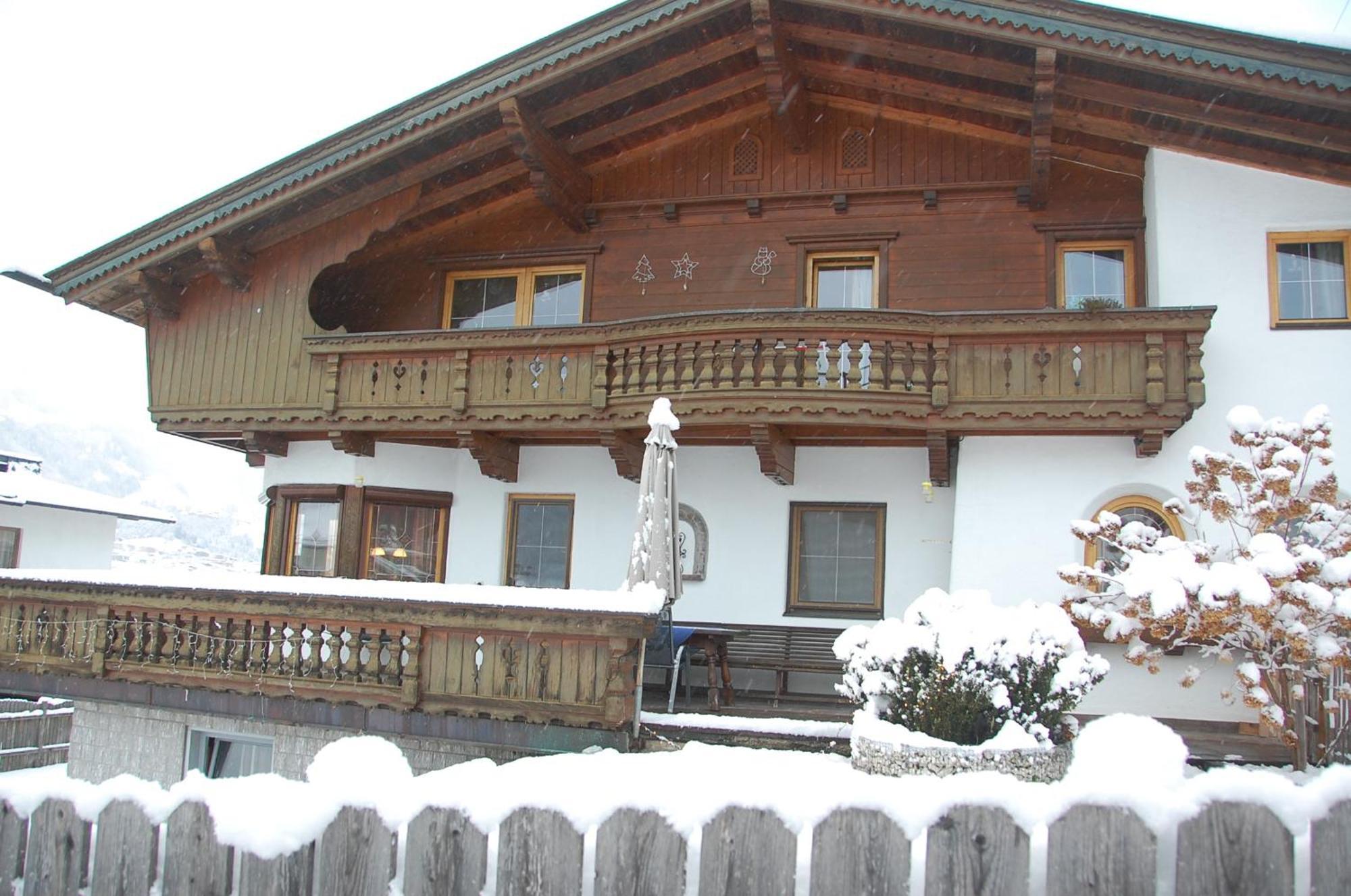 Haus Hart Im Zillertal 6 Personen Vila Exterior foto